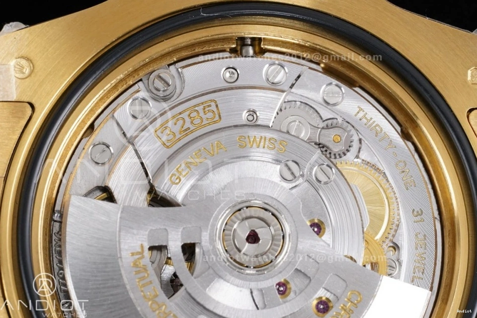 GRNR GMT Edition SH3285 Dial YG Master 126718 Bracelet New ARF on Jubilee Black II V2 Best 1204